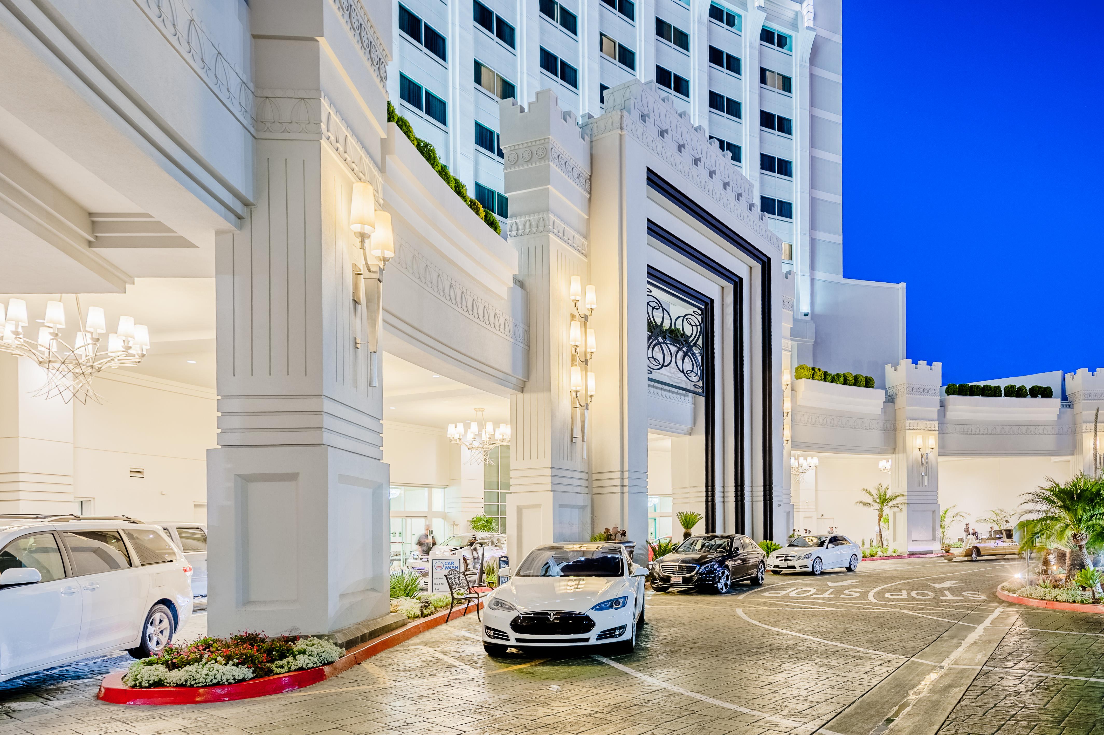 The Casino & 4*