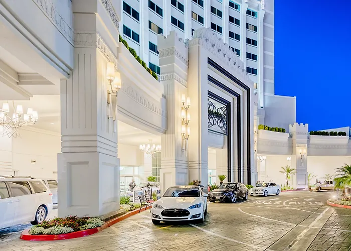 Crowne Plaza Los Angeles-Commerce Casino, an IHG Hotel