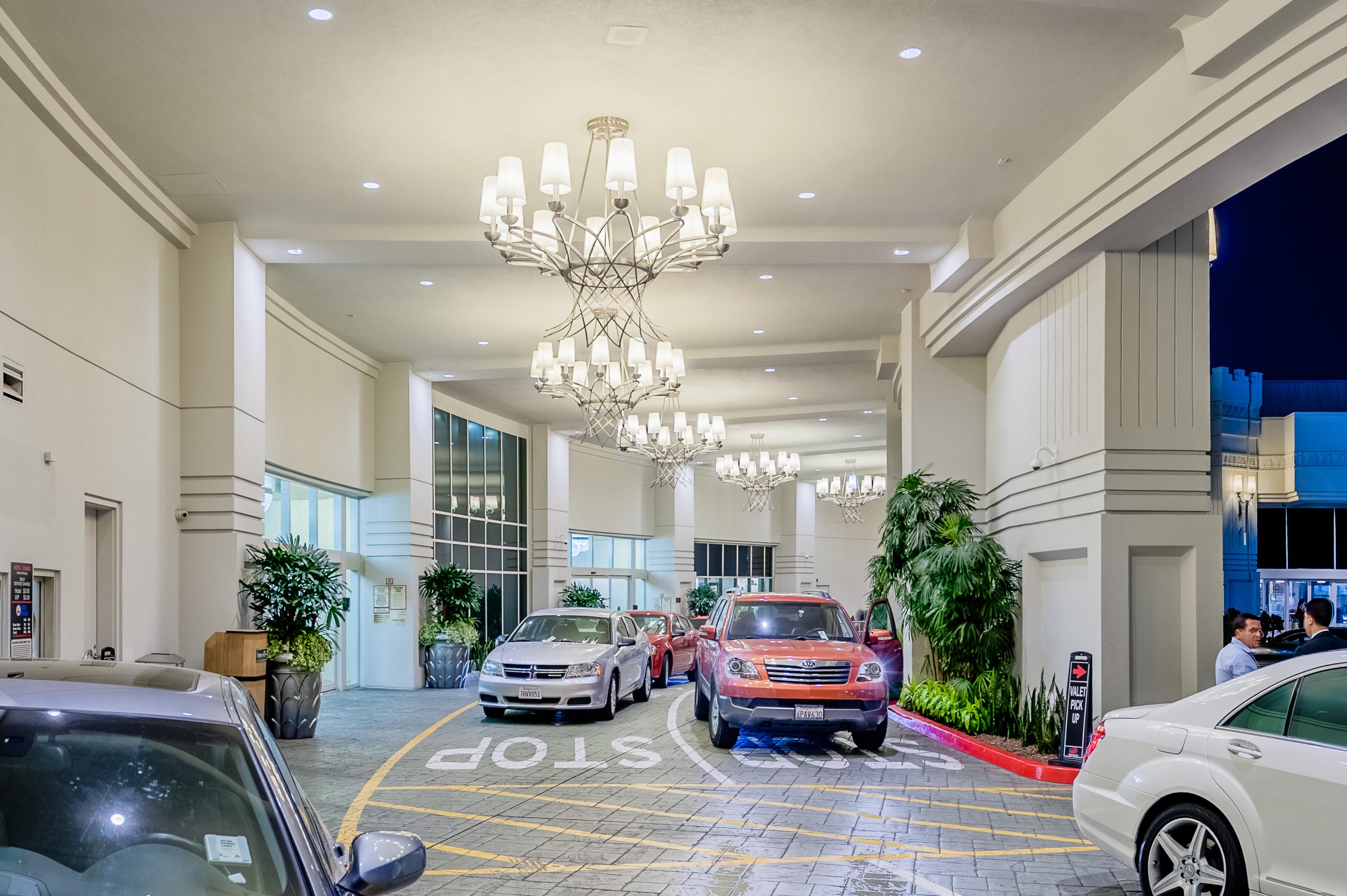 Hotel Crowne Plaza Angeles-commerce Casino, An Ihg